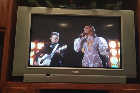 Queen B goes country for the night?