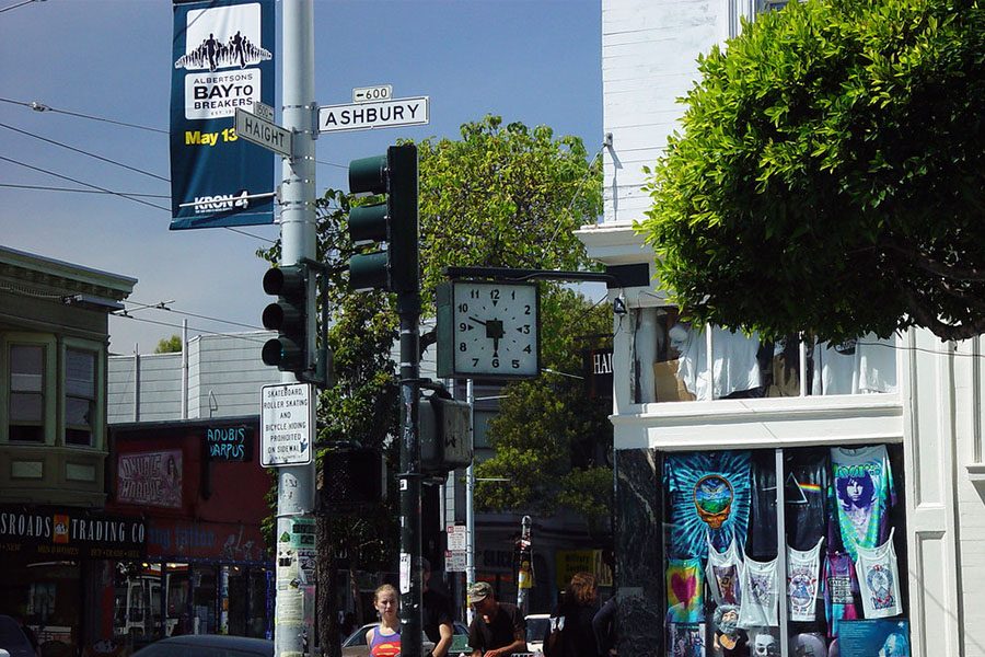 Haight-Ashbury+is+well+known+for+its+propelling+of+hippie+culture+in+to+the+masses.+