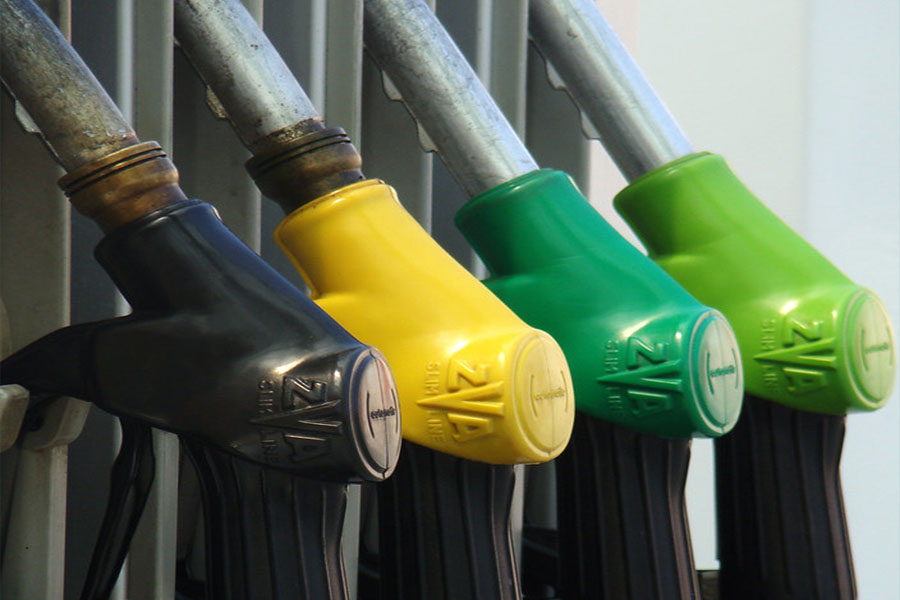 Gas stations in southeastern states struggle to provide fuel over the weekend.