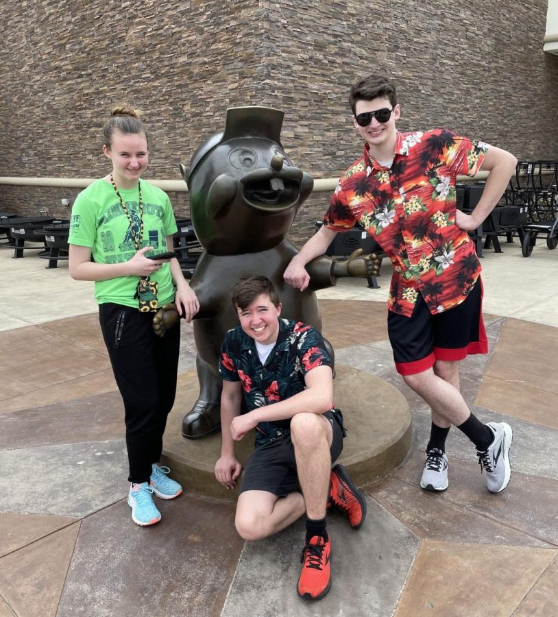 Greshowak siblings on their most recent road trip to Texas in 2022. L-R Megan, Lukas, and Benjamin Greshowak. 