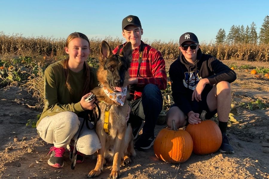 Greshowak family getting pumpkins as per family tradition