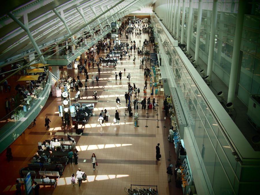 Airports handle about 393 million pieces of luggage each year, of those, 2 million are lost.