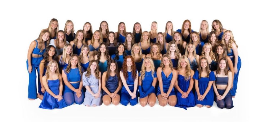 Earlier this season, the Sartell Sabre Dance Team had the opportunity to have a photoshoot with dance photographer Alyssa Kristine. Photo used with permission by Alyssa Kristine.