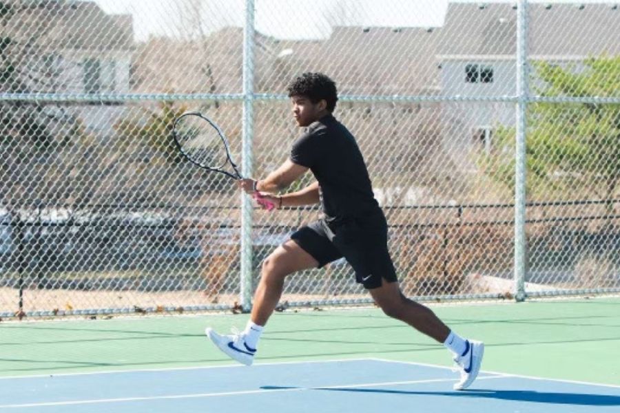 University of North Western St. Paul commit, Isaiah Williams in a tennis match. Photo used with permission from Isaiah Williams.