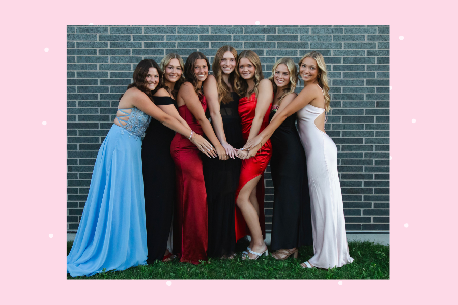 Seven Sartell seniors were nominated for Sartell Homecoming Royalty!