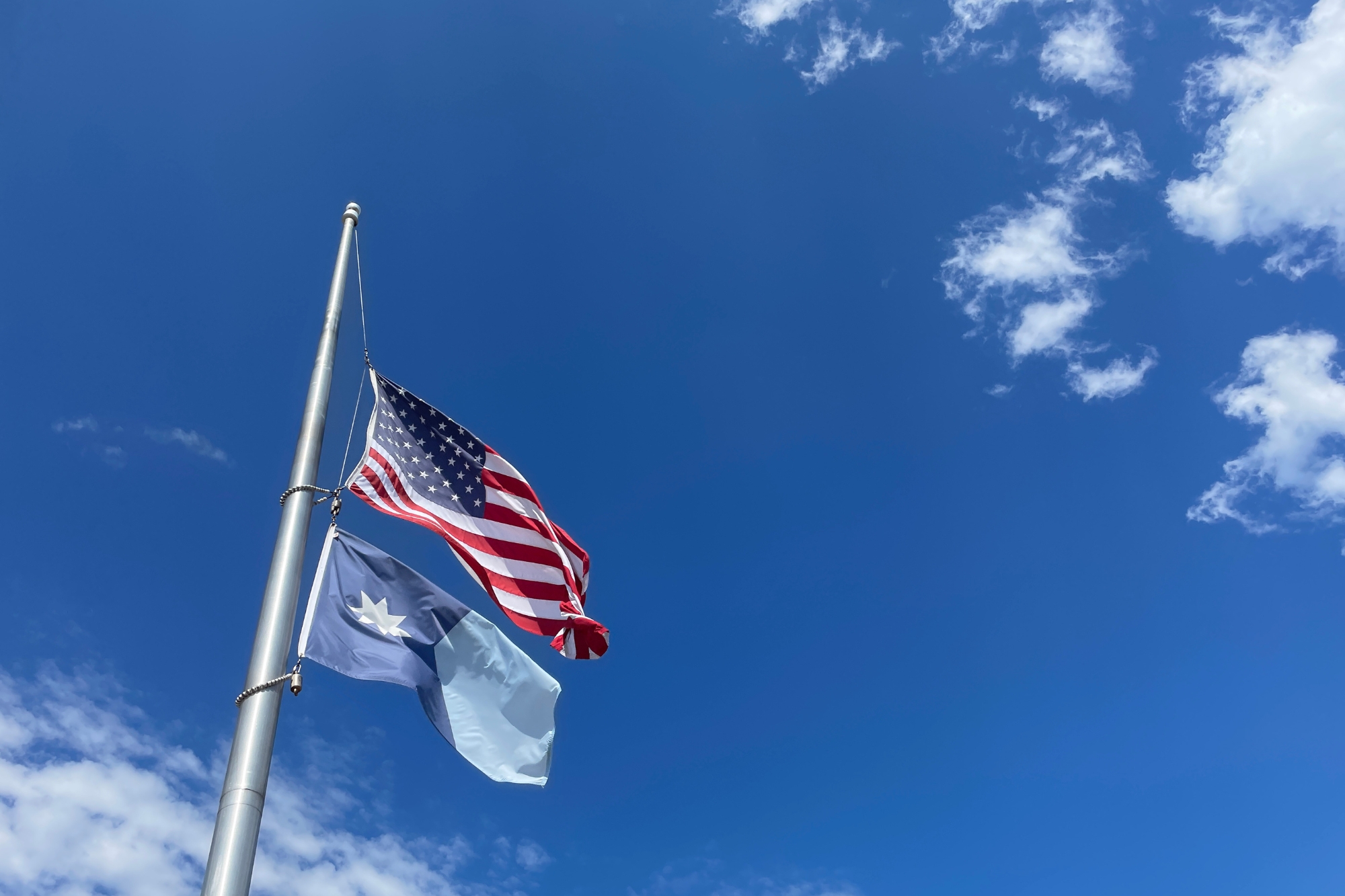 The Minnesota flag has changed and now the governor likely will as well. 